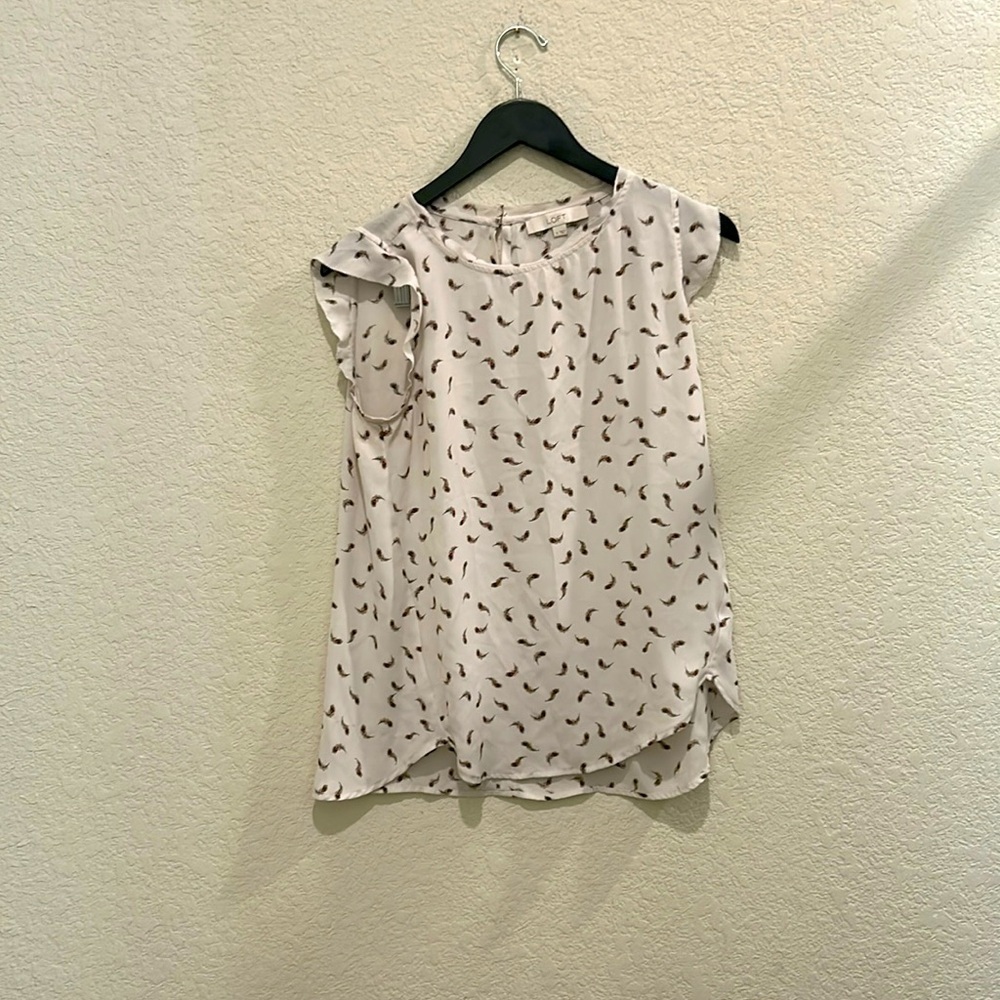 Loft blouse size small white with feather pattern